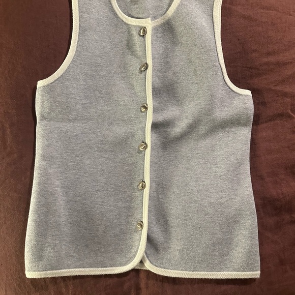 Abercrombie & Fitch Tops - Abercrombie & Fitch Button Up Sweater Vest